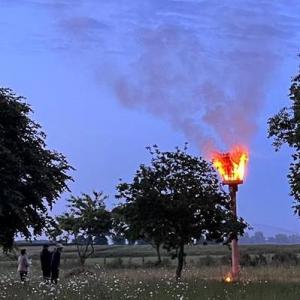 Beacon 400x530P ©Jasmin